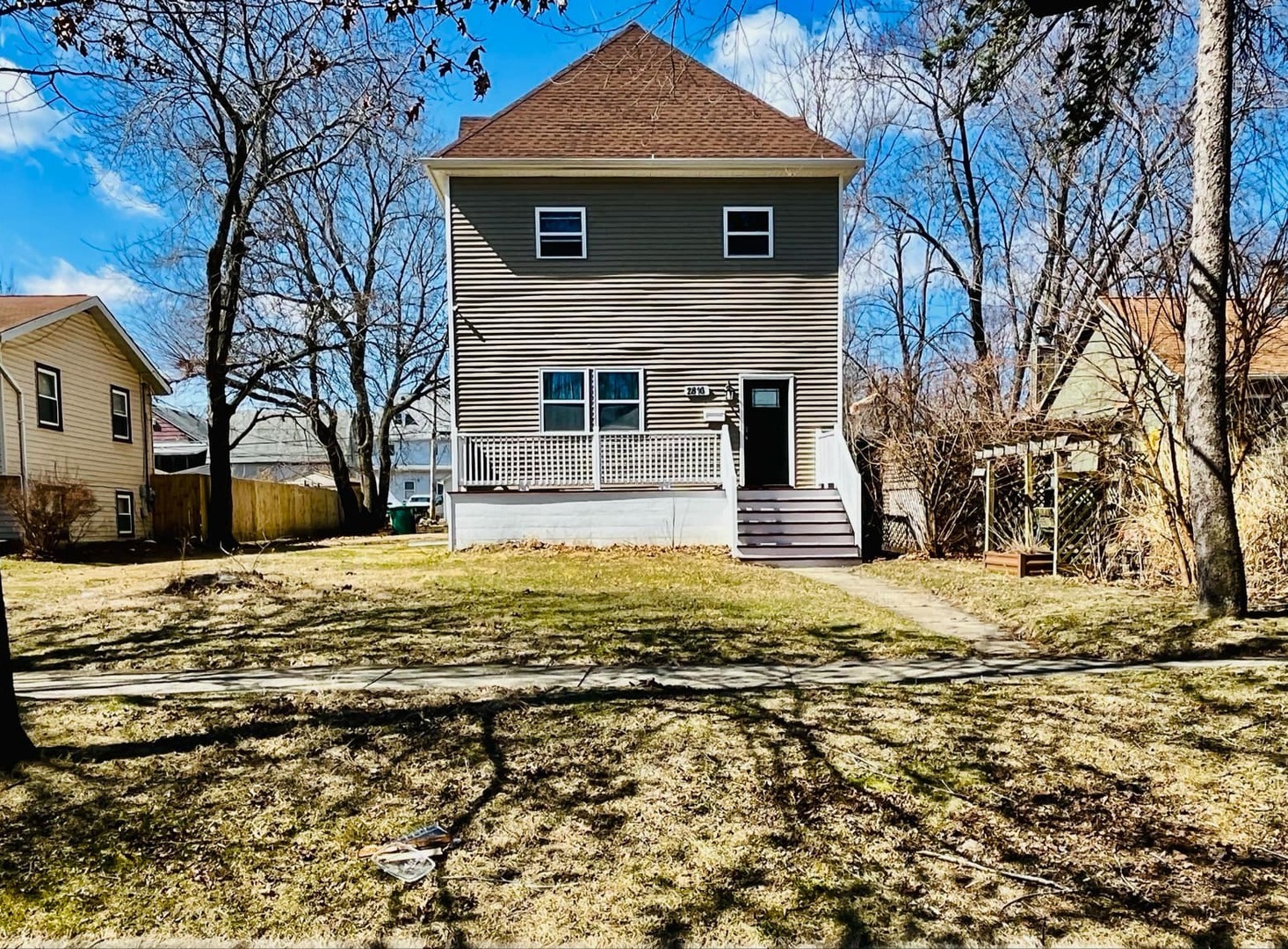 2816 Edina Boulevard