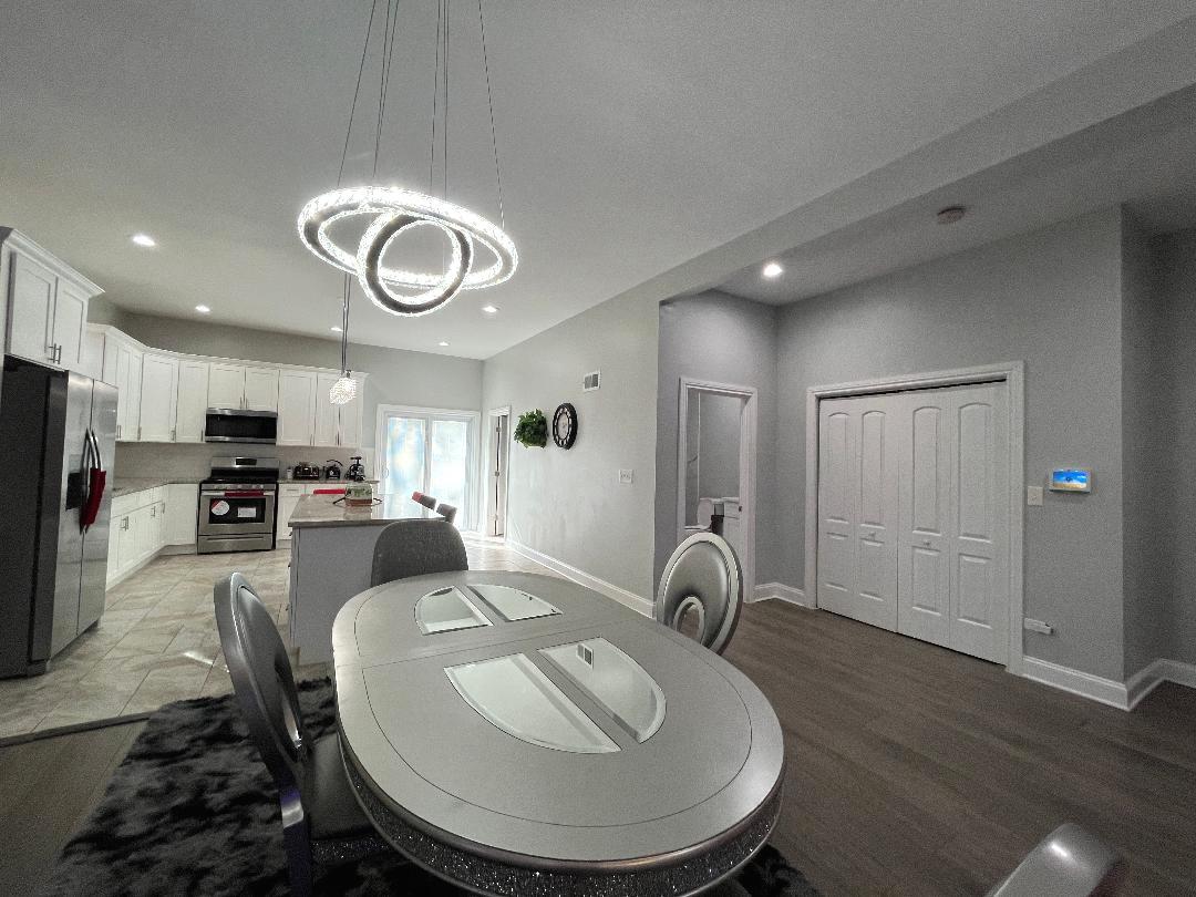 2816 Edina Boulevard