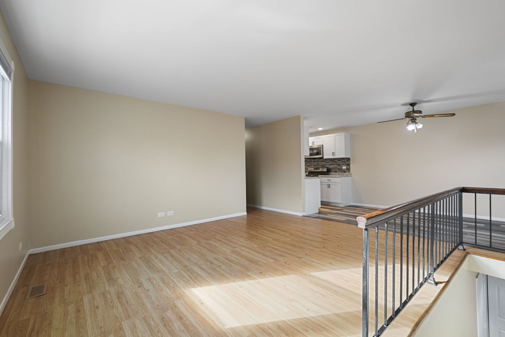 302 Somerset Lane Unit: 4