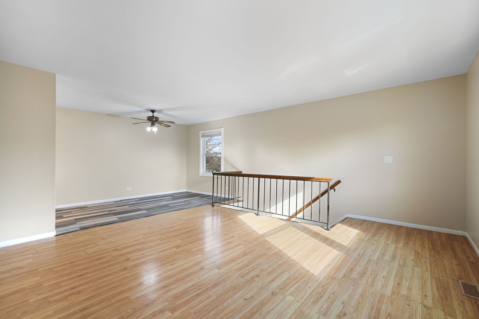 302 Somerset Lane Unit: 4