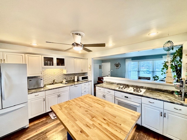 2106 Quail Court