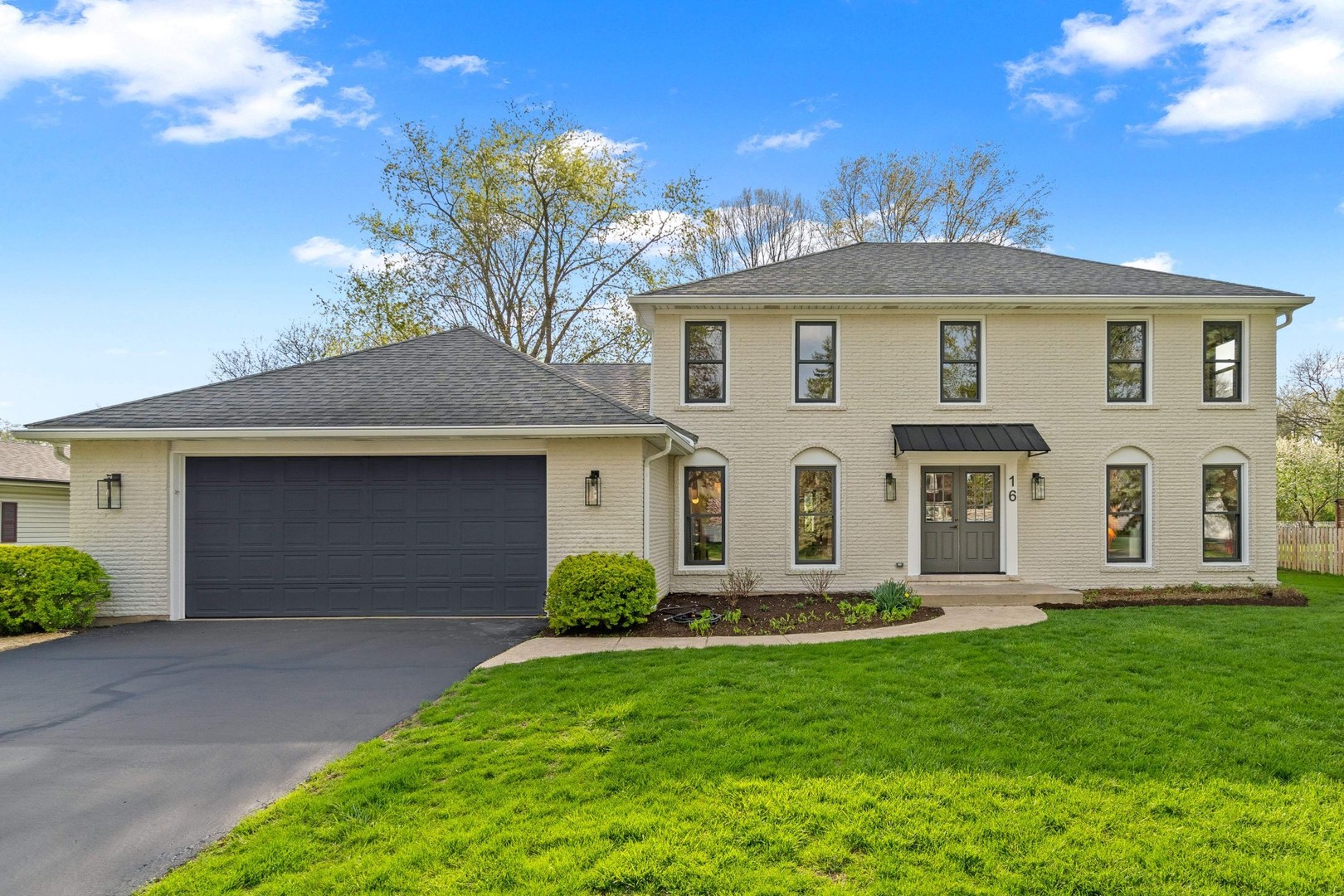 16 S Northampton Drive