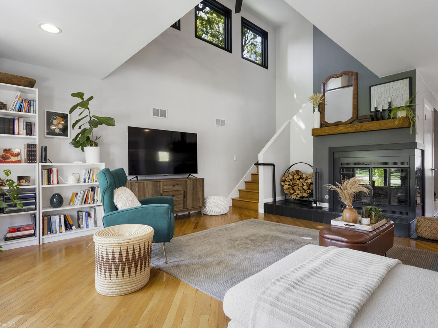 426 E Sunnyside Avenue