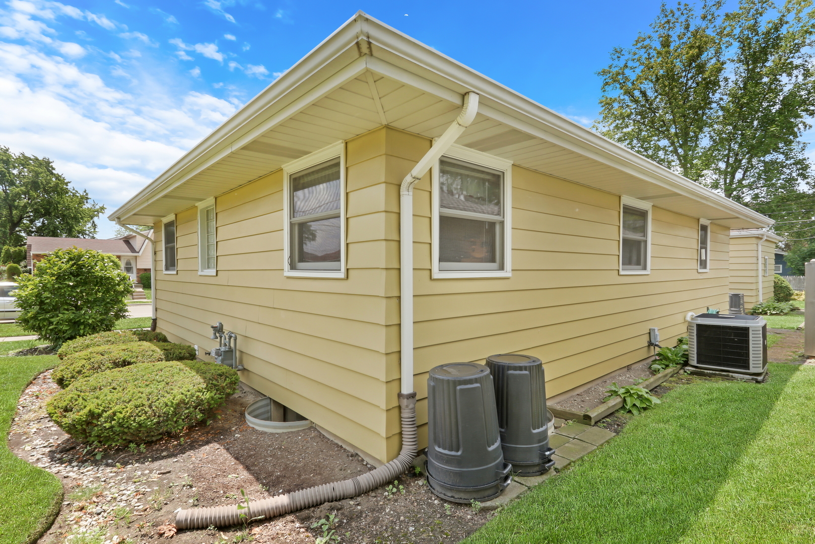 900 Merton Avenue