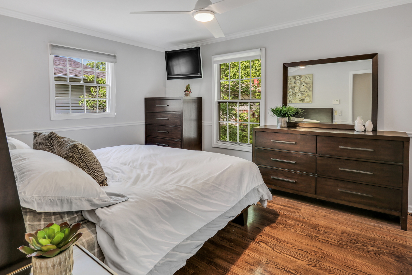 409 Greenview Drive