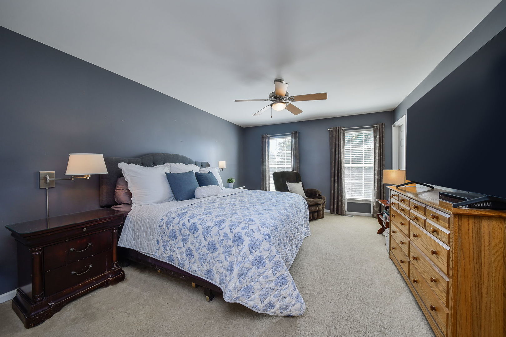 3347 Caledonia Drive