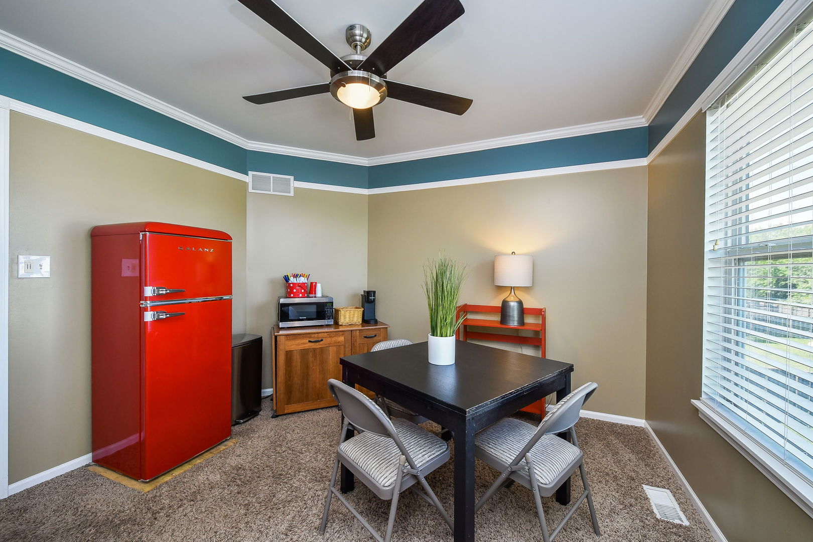 3347 Caledonia Drive