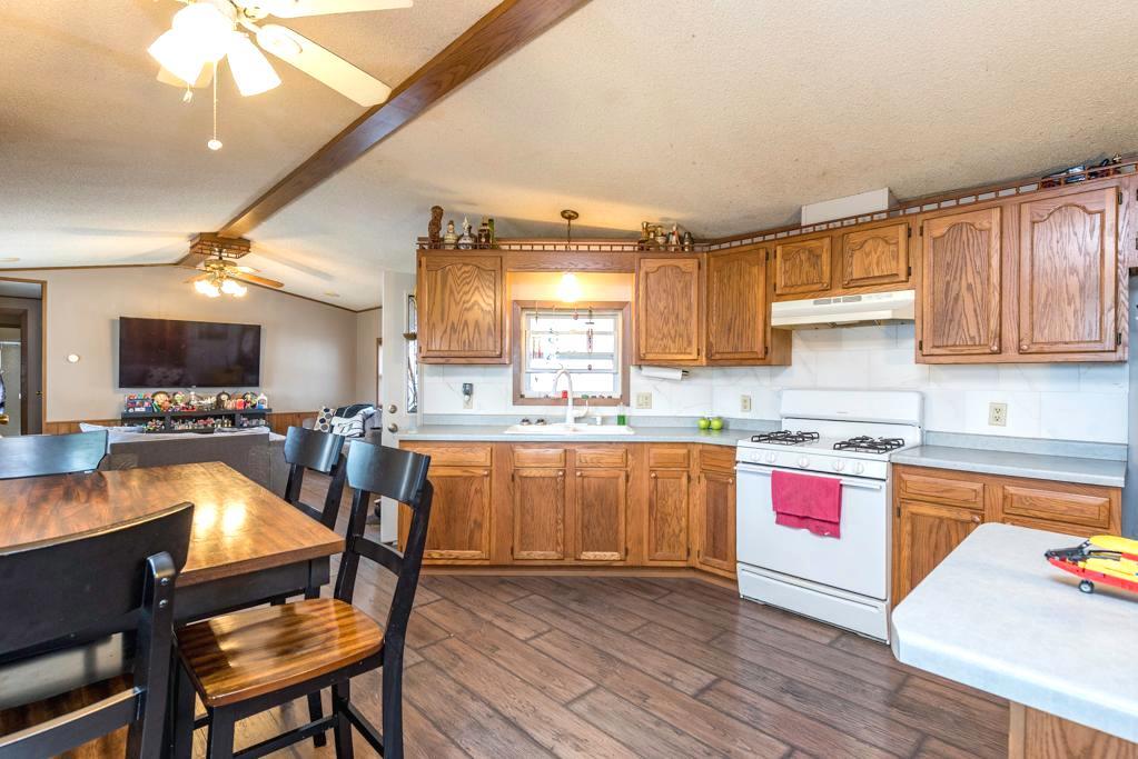 3285 Meadow Drive