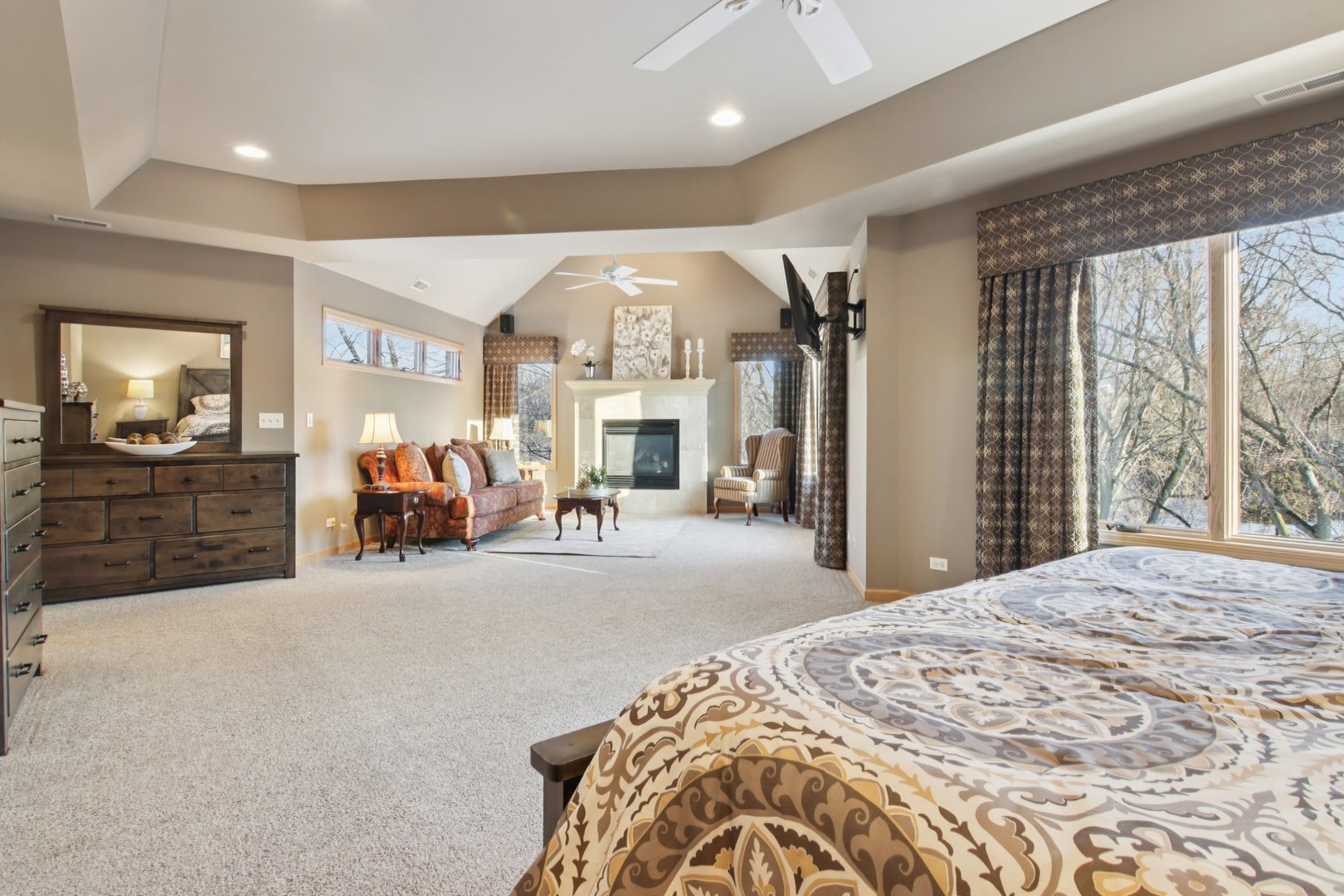 39716 Orchard Bluff Lane