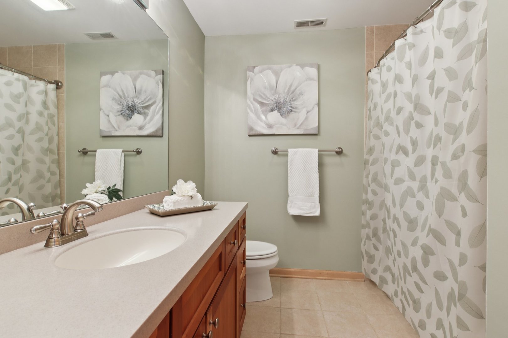 39716 Orchard Bluff Lane