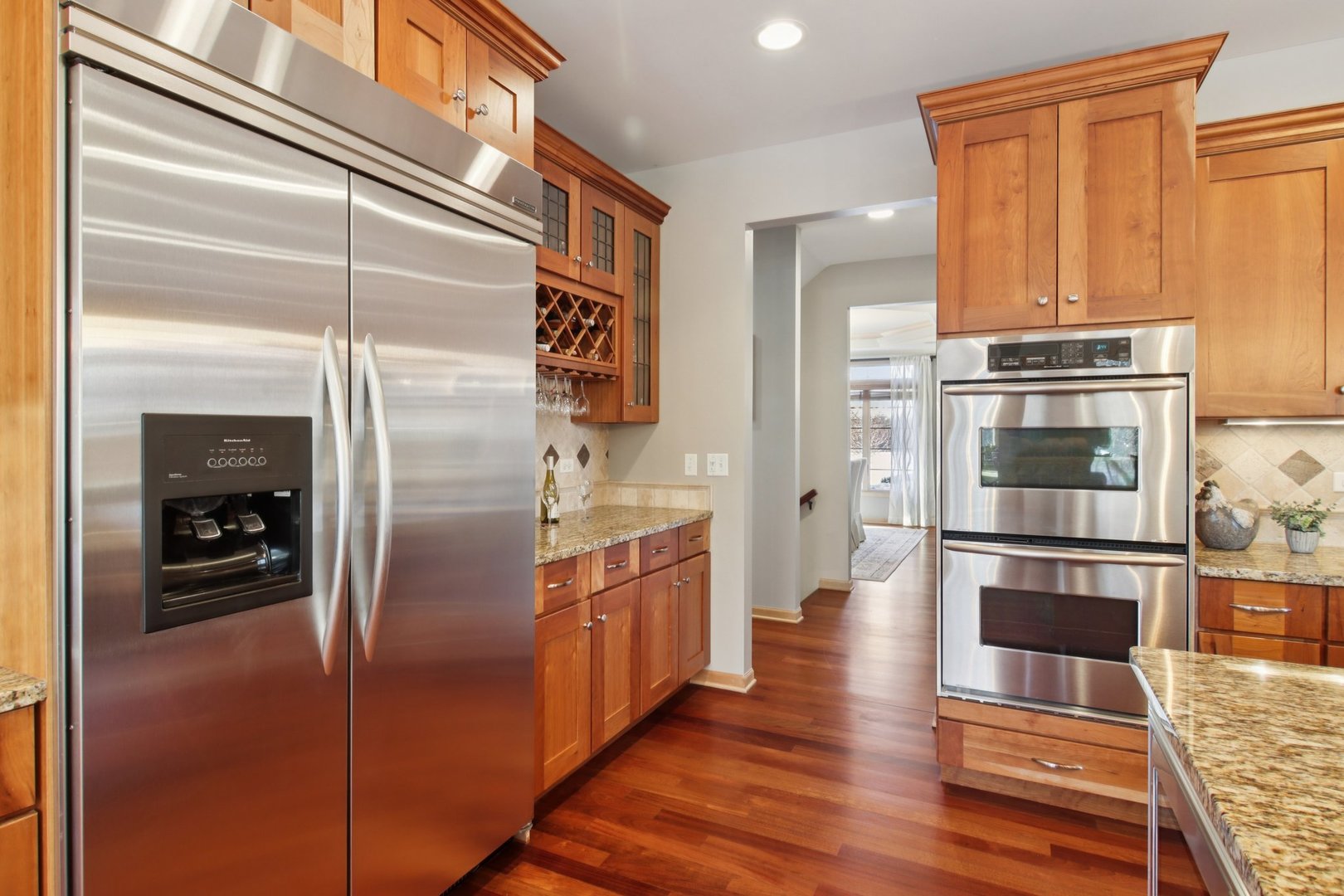 39716 Orchard Bluff Lane