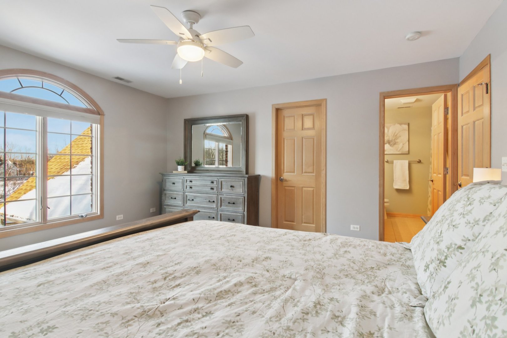 39716 Orchard Bluff Lane