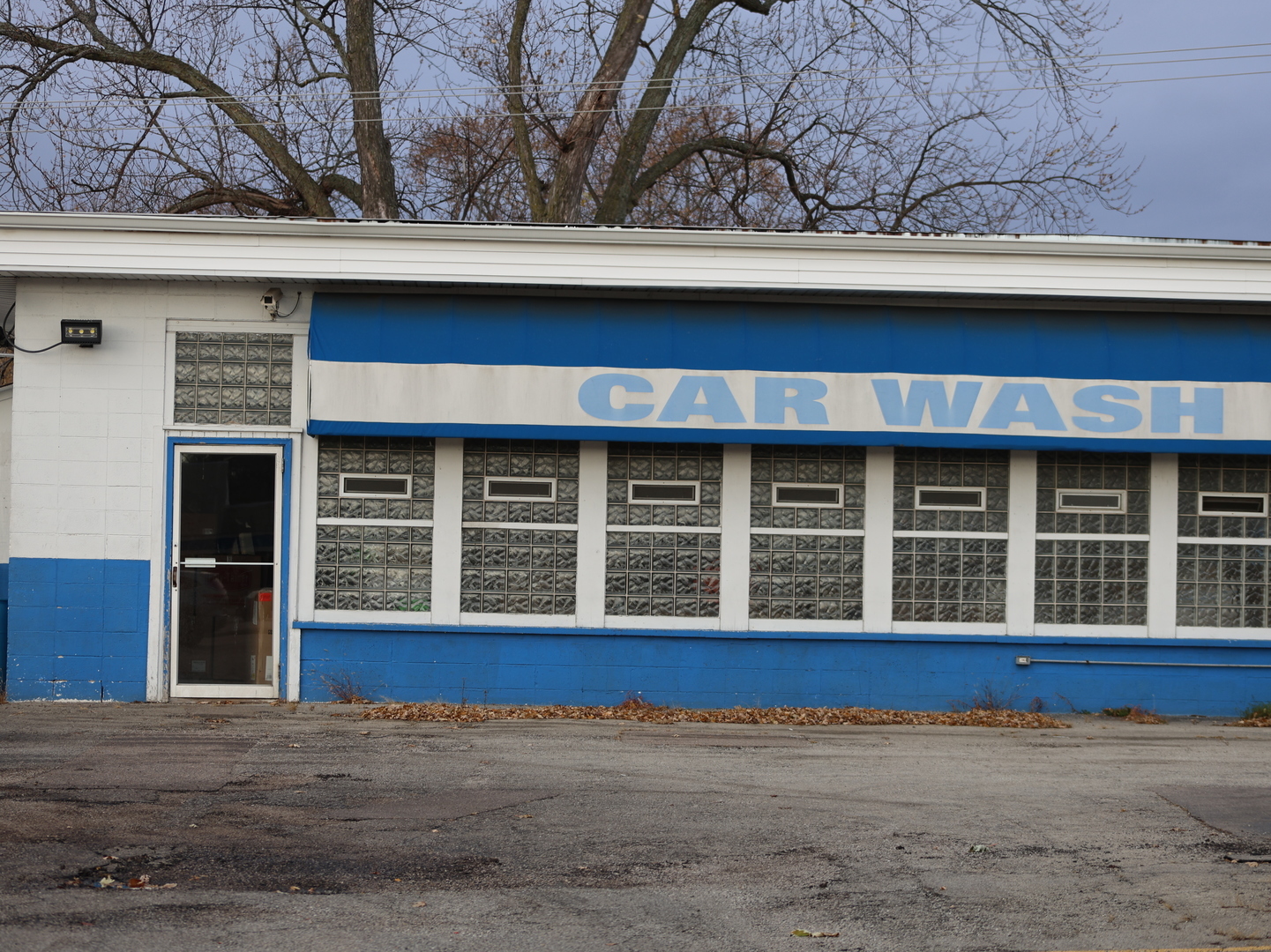 1340-1350 Lewis Avenue