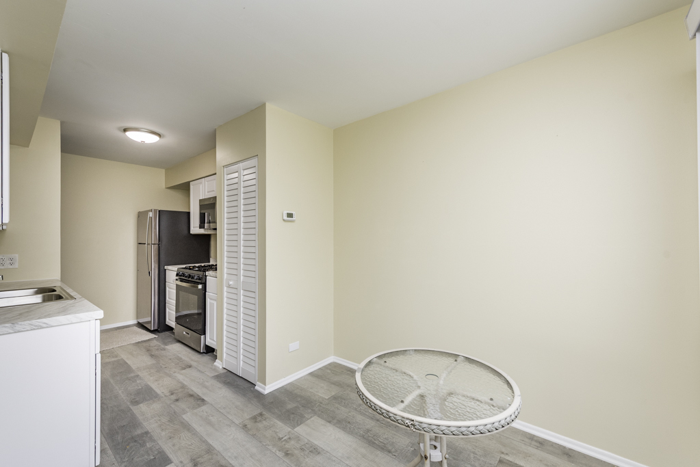 2634 Woodview Court