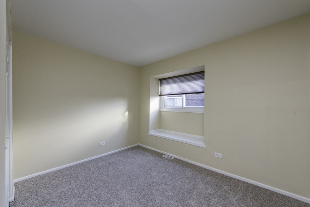 2634 Woodview Court