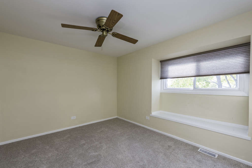 2634 Woodview Court