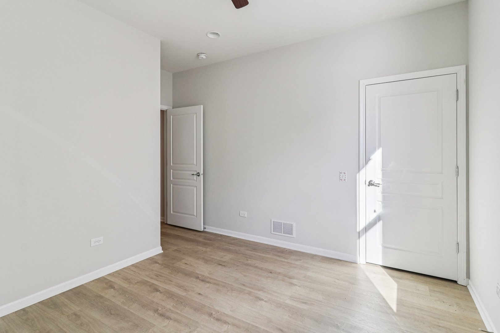 3806 Ogden Lane