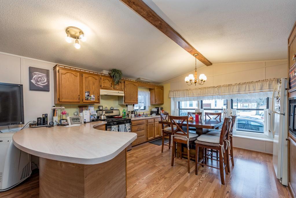 3268 Meadow Drive