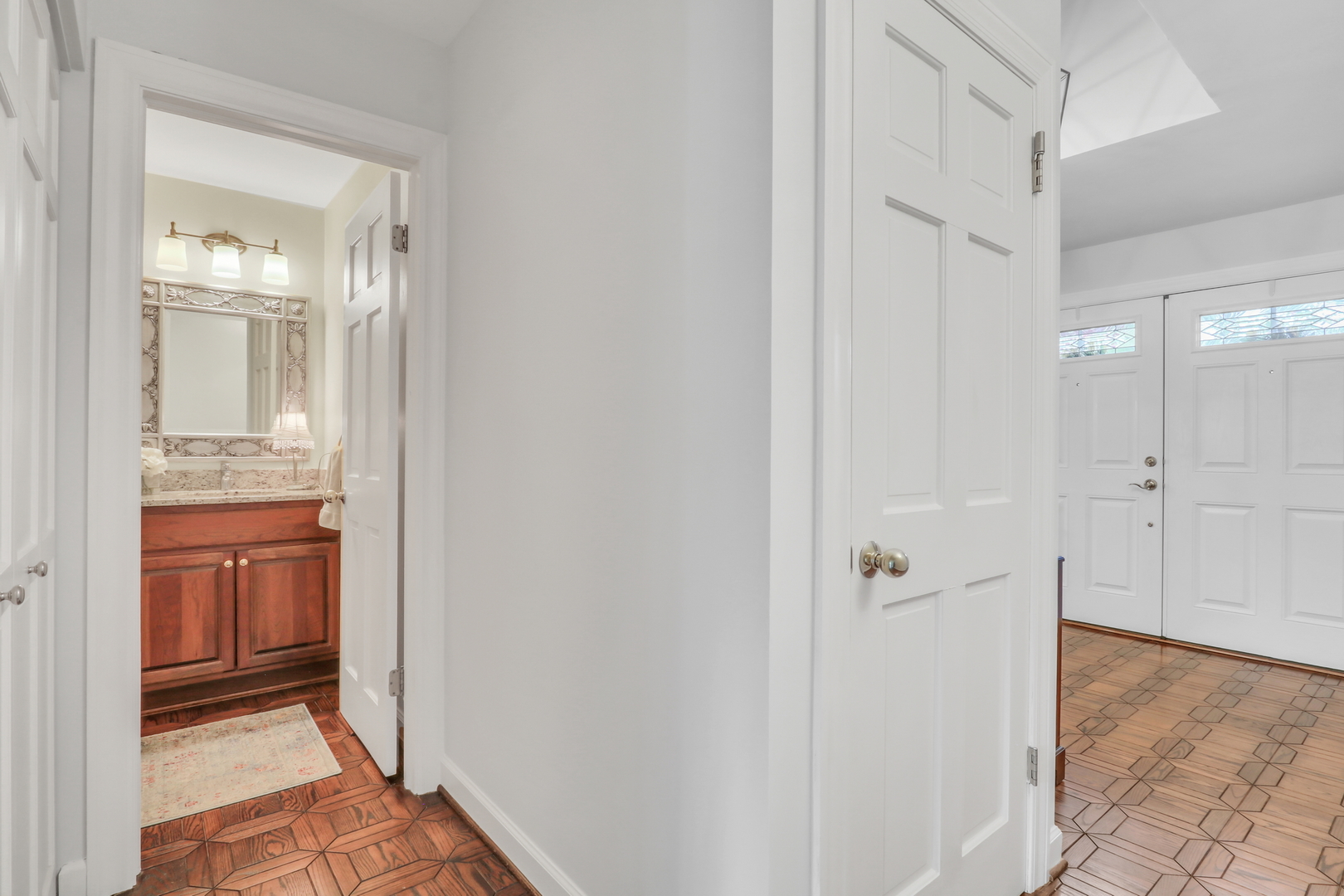 1525 Saratoga Court