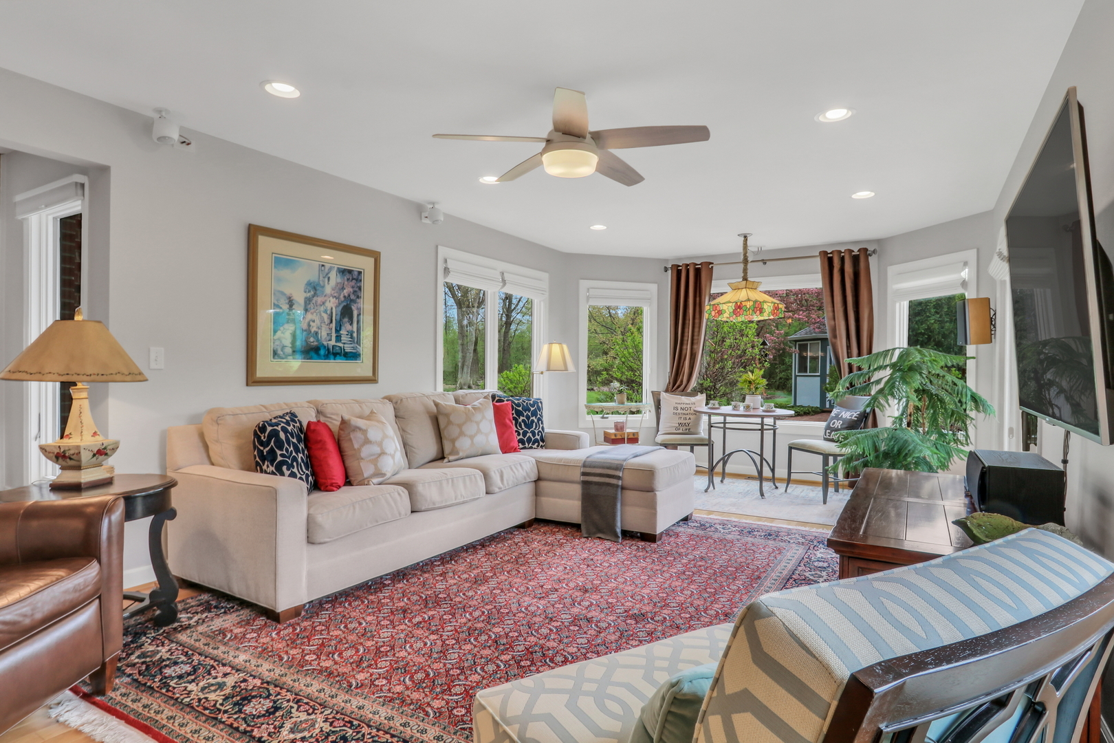 1525 Saratoga Court