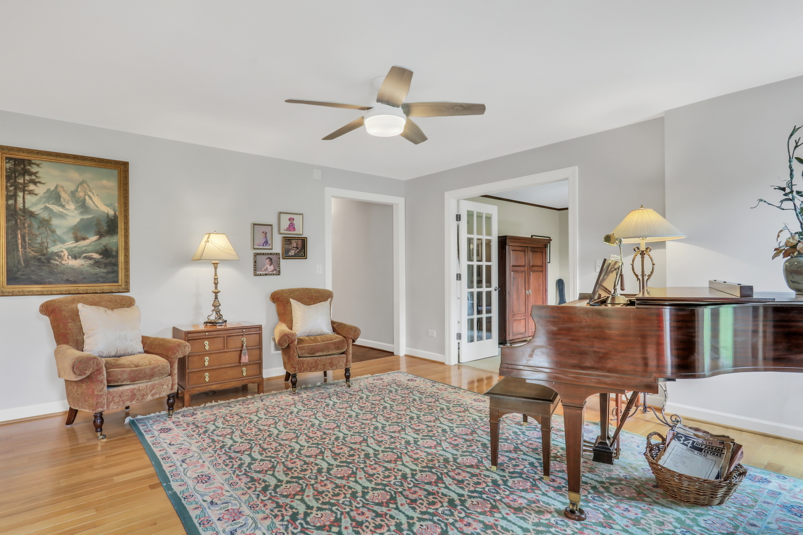 1525 Saratoga Court