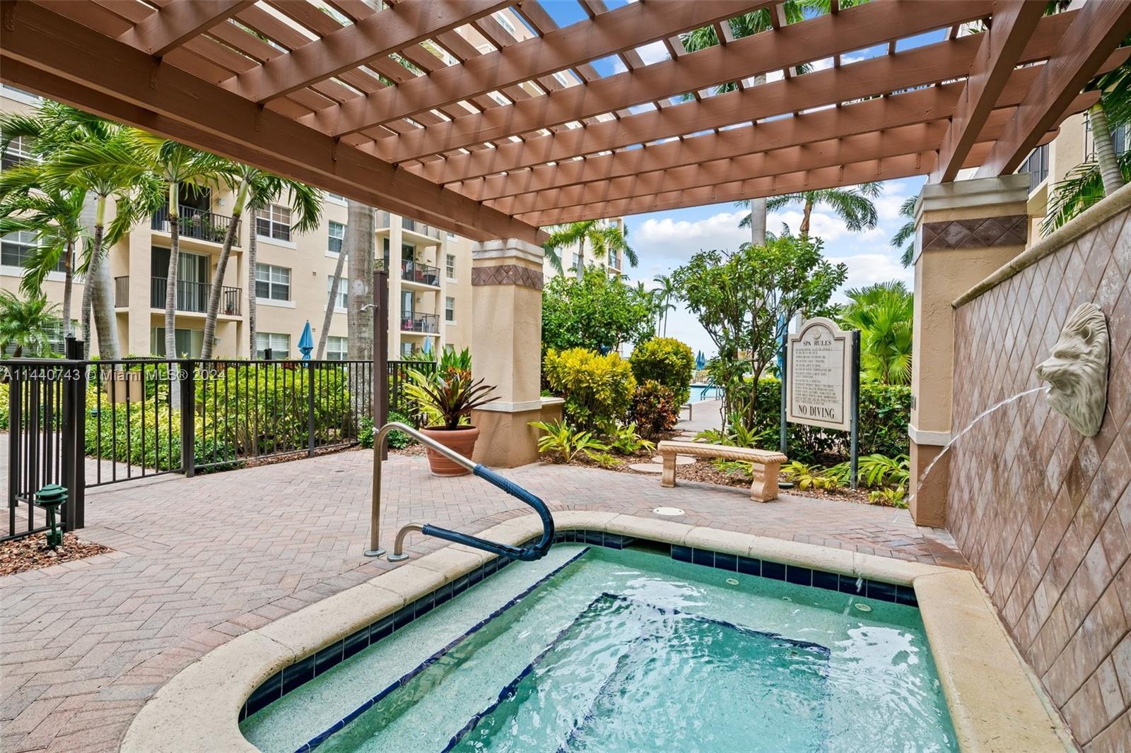 1805 N Flagler Dr # 313
