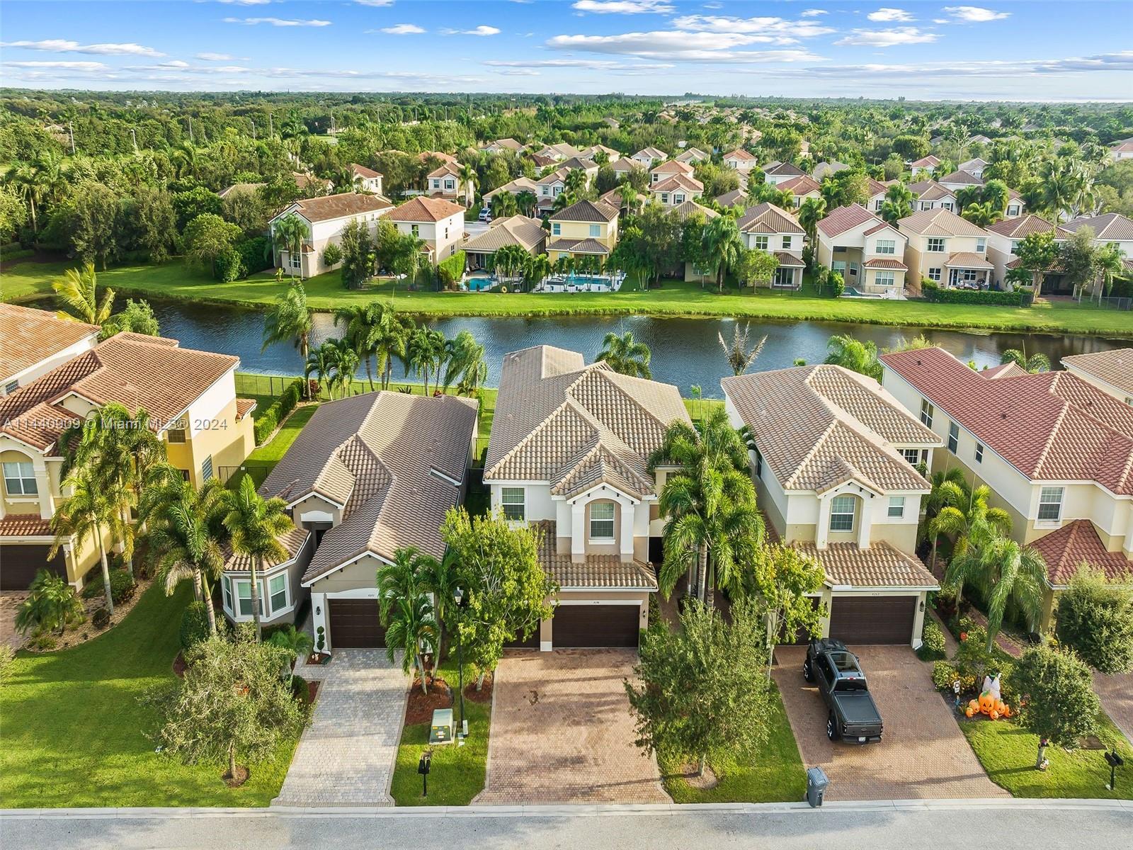 8256 Savara Streams Ln