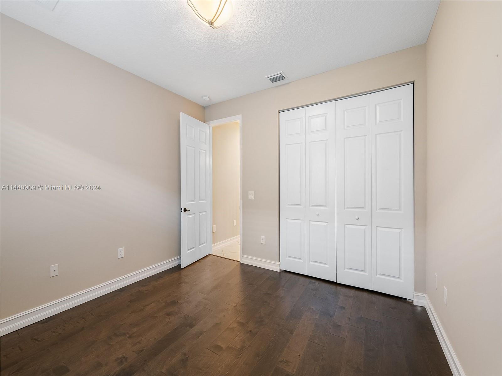 8256 Savara Streams Ln