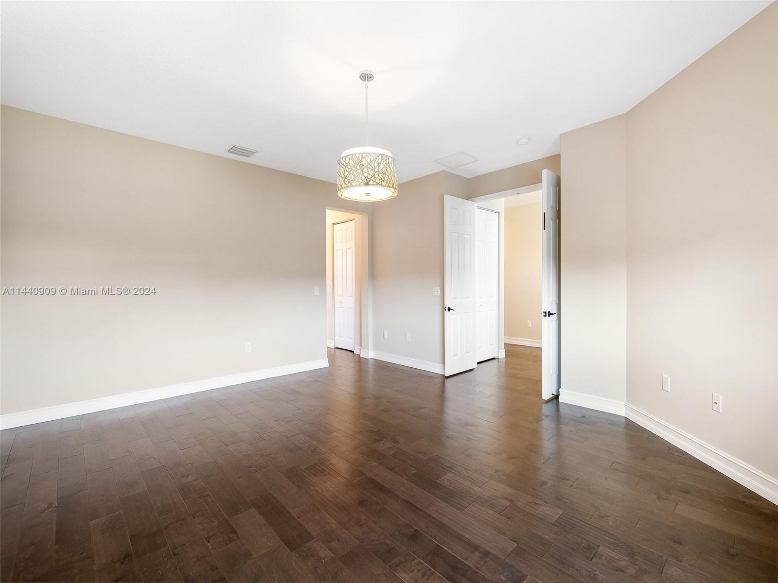 8256 Savara Streams Ln