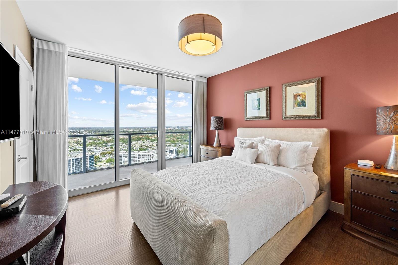 3101 S Ocean Dr # 2702