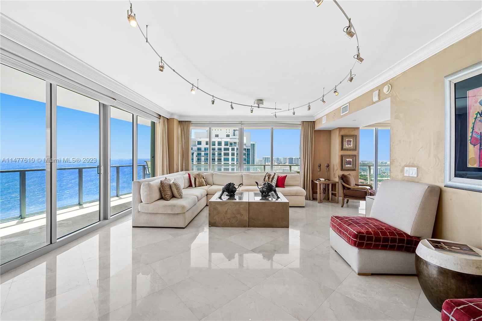 3101 S Ocean Dr # 2702