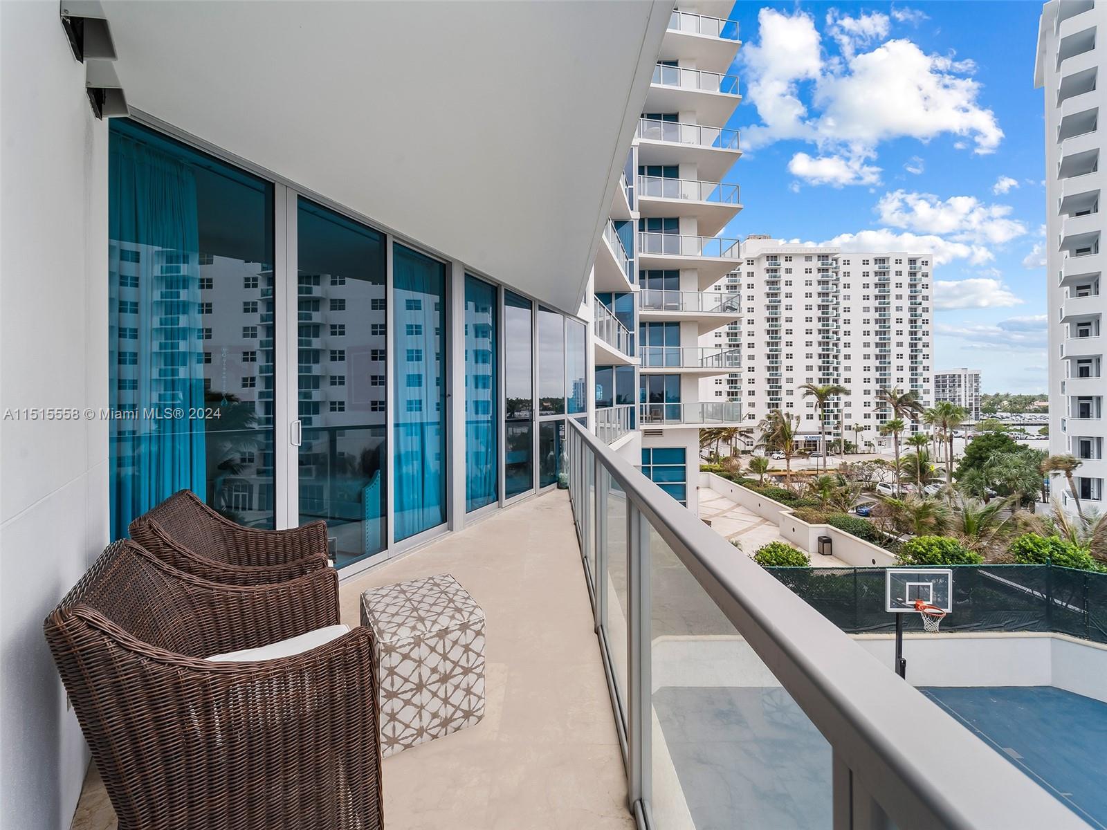 3101 S Ocean Dr # 405