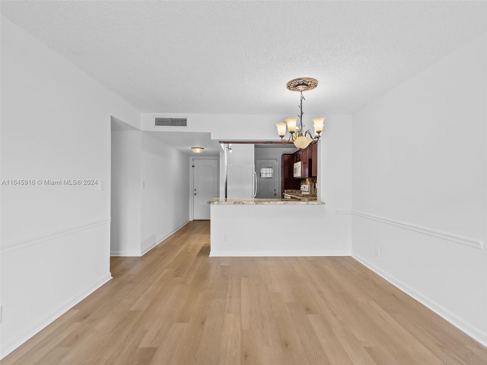 2310 S Cypress Bend Dr # 104