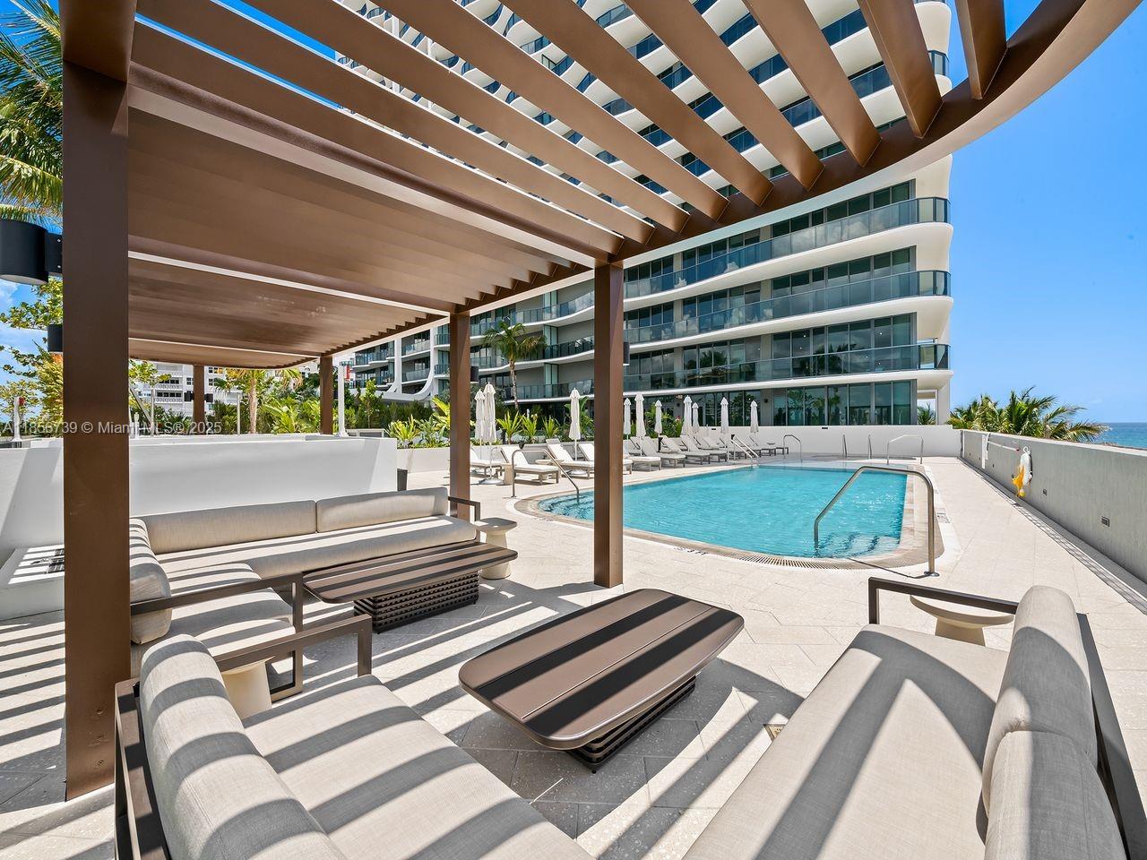 900 N Ocean # 1004