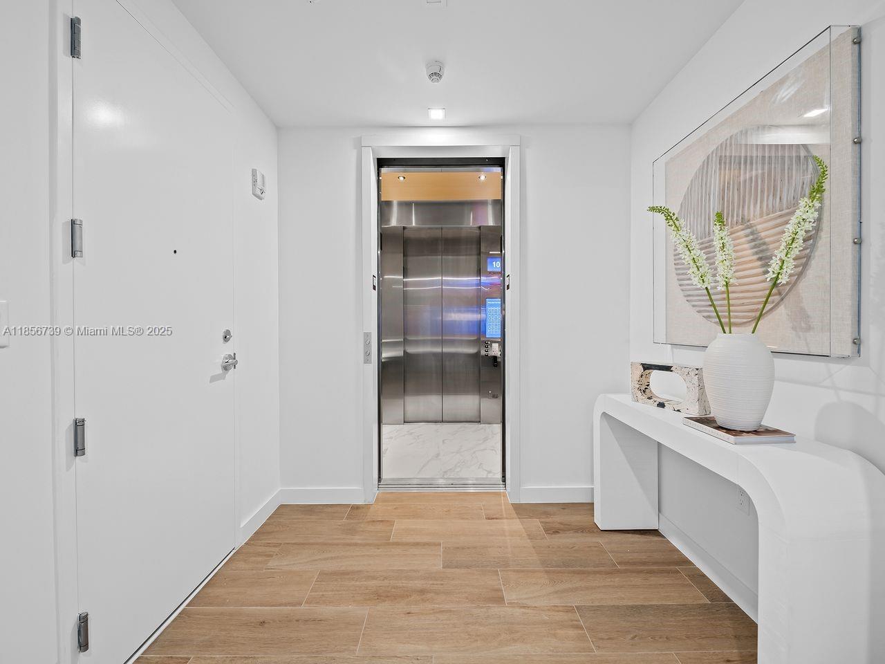 900 N Ocean # 1004
