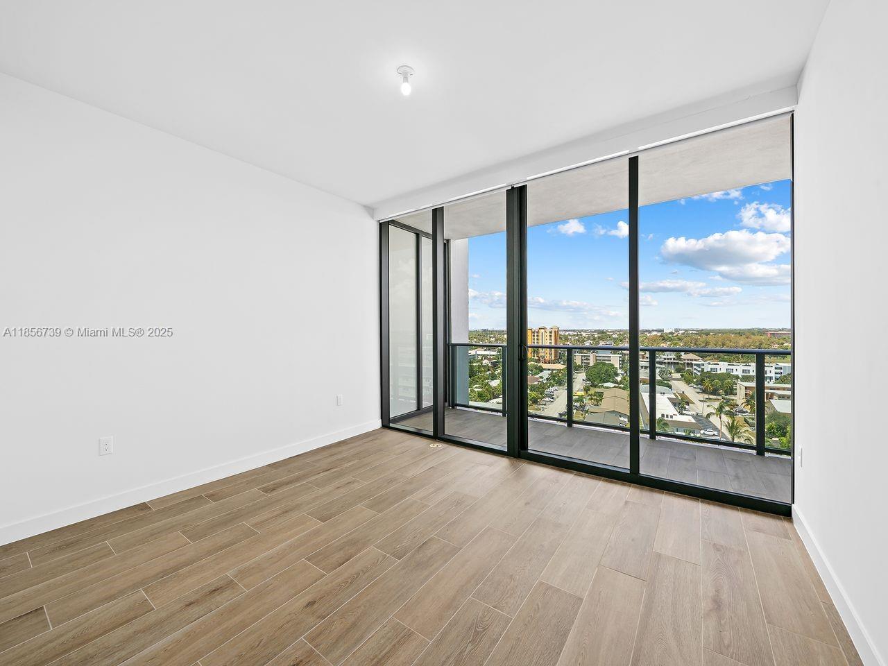 900 N Ocean # 1004