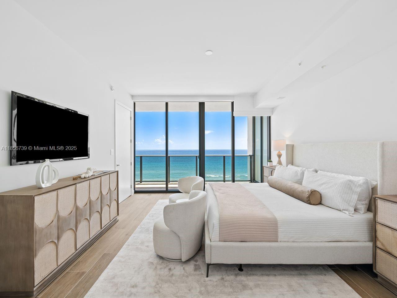 900 N Ocean # 1004