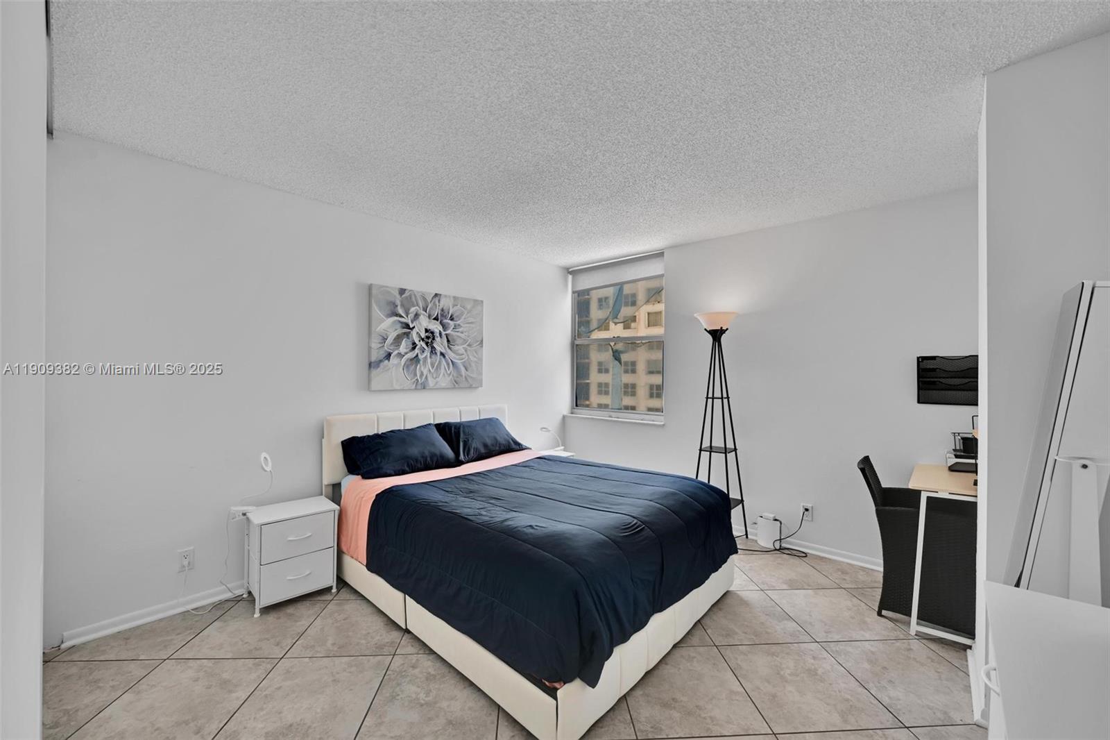 111 Briny Ave # 05 Unit: 19-05