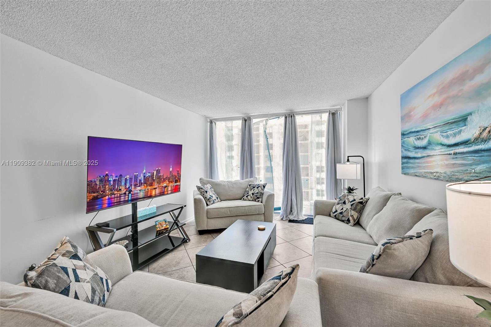 111 Briny Ave # 05 Unit: 19-05