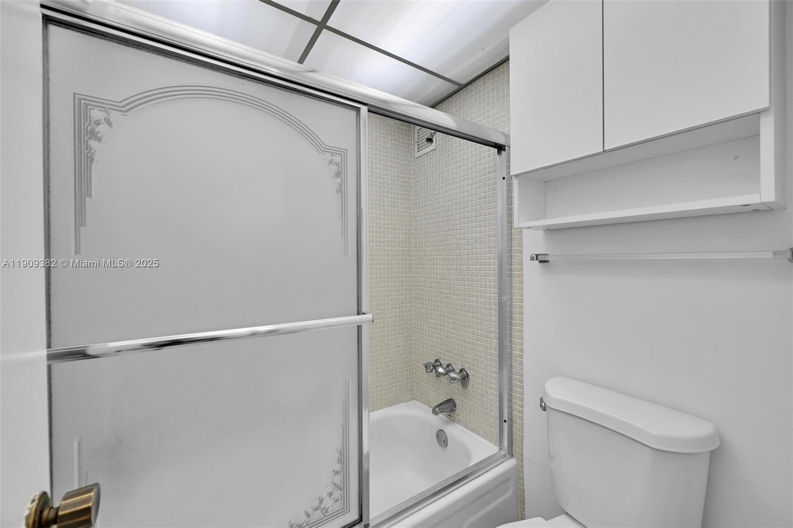 111 Briny Ave # 05 Unit: 19-05