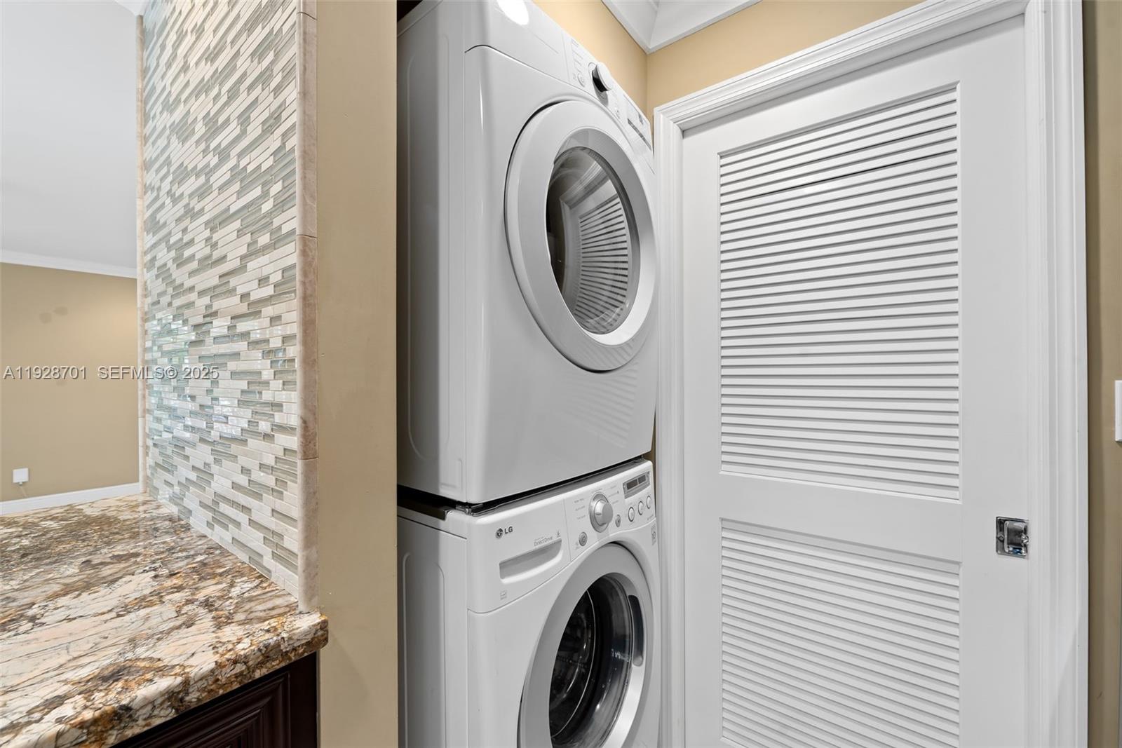 4213 Bougainvilla Dr # 2