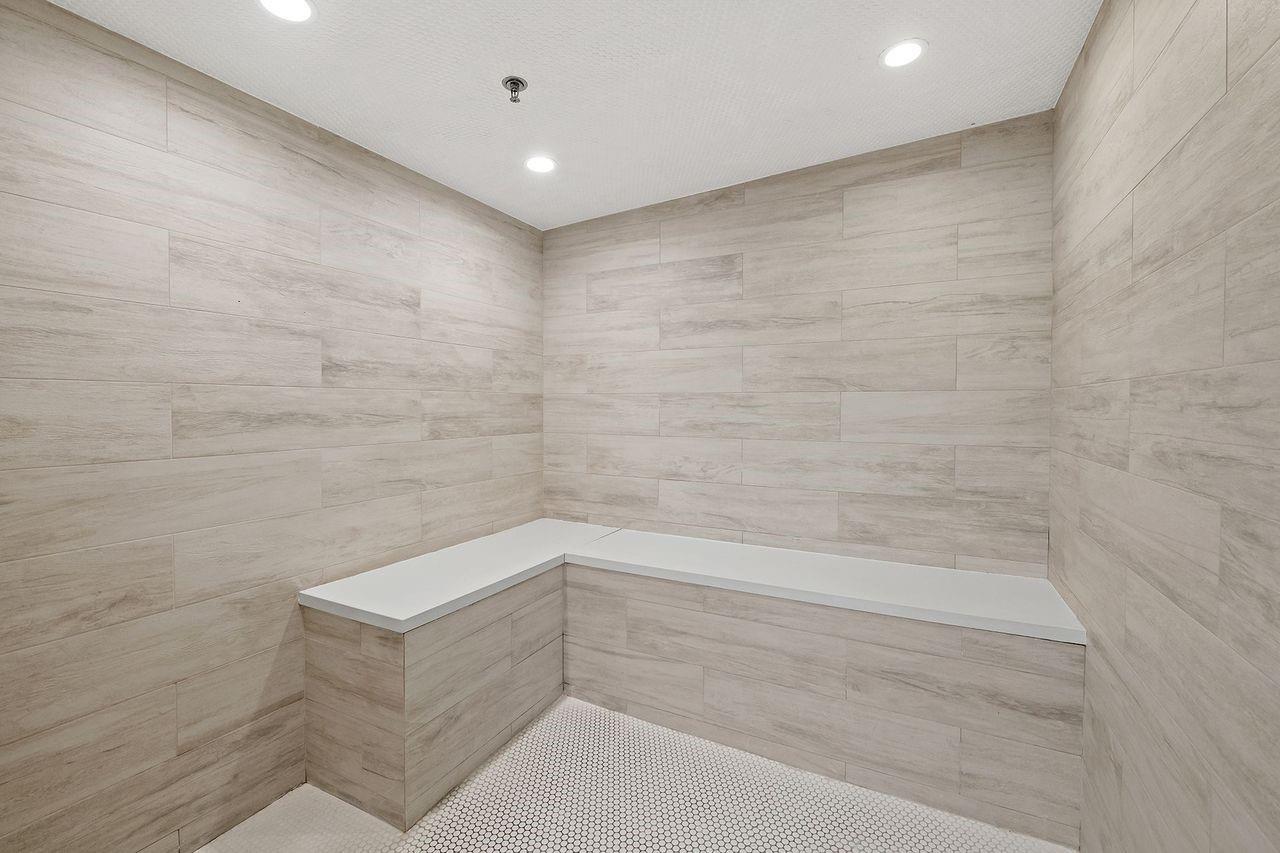 2110 N Ocean Blvd 21B