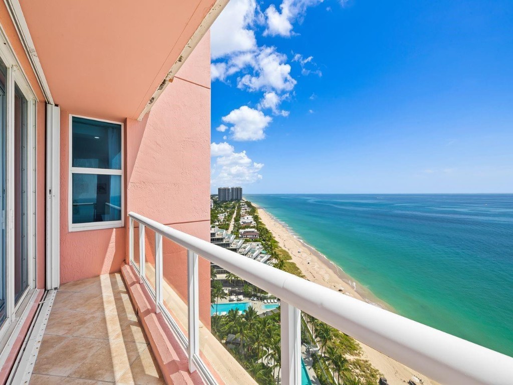 2110 N Ocean Blvd 21B