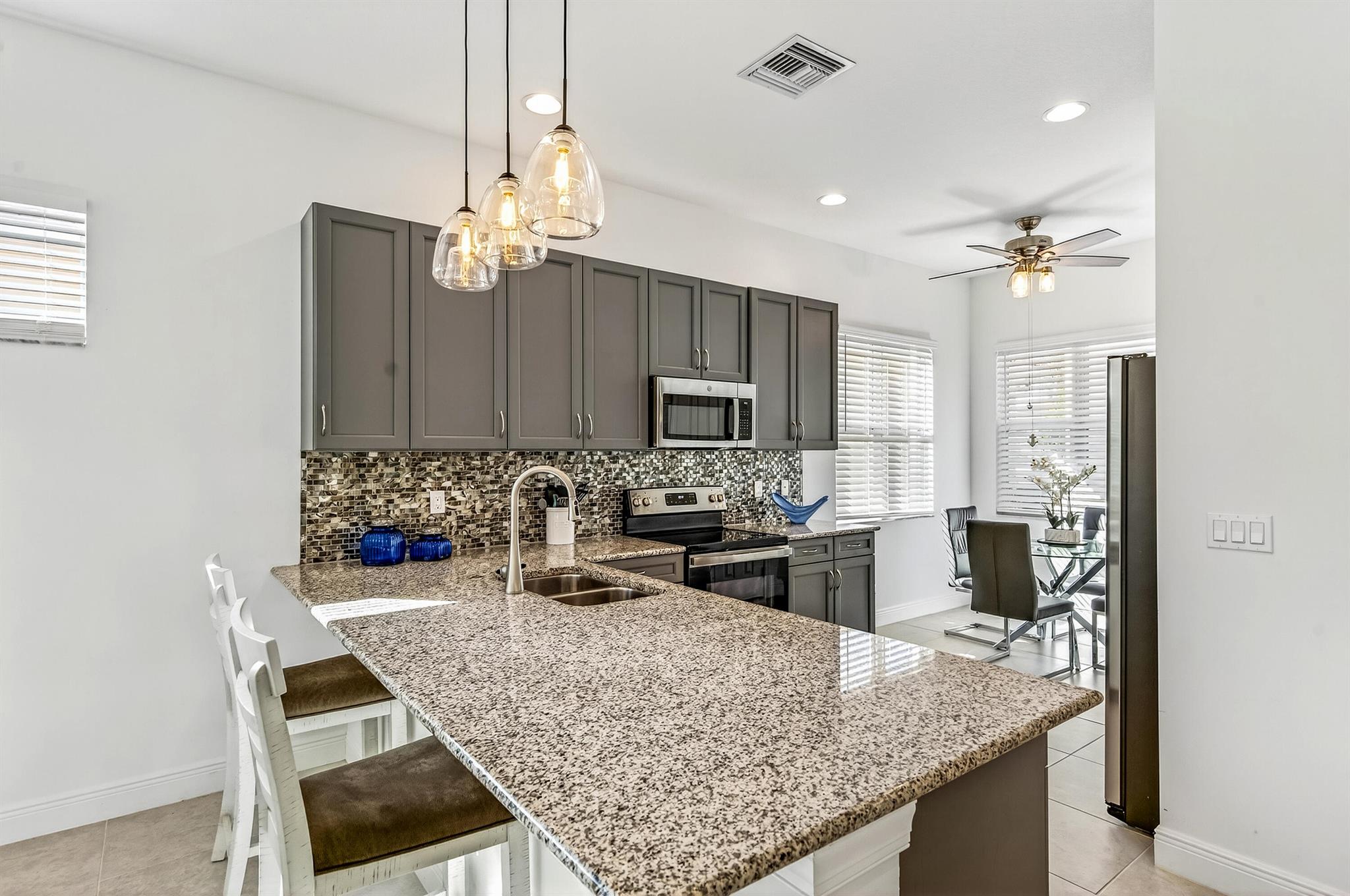 11461 SW Visconti Way