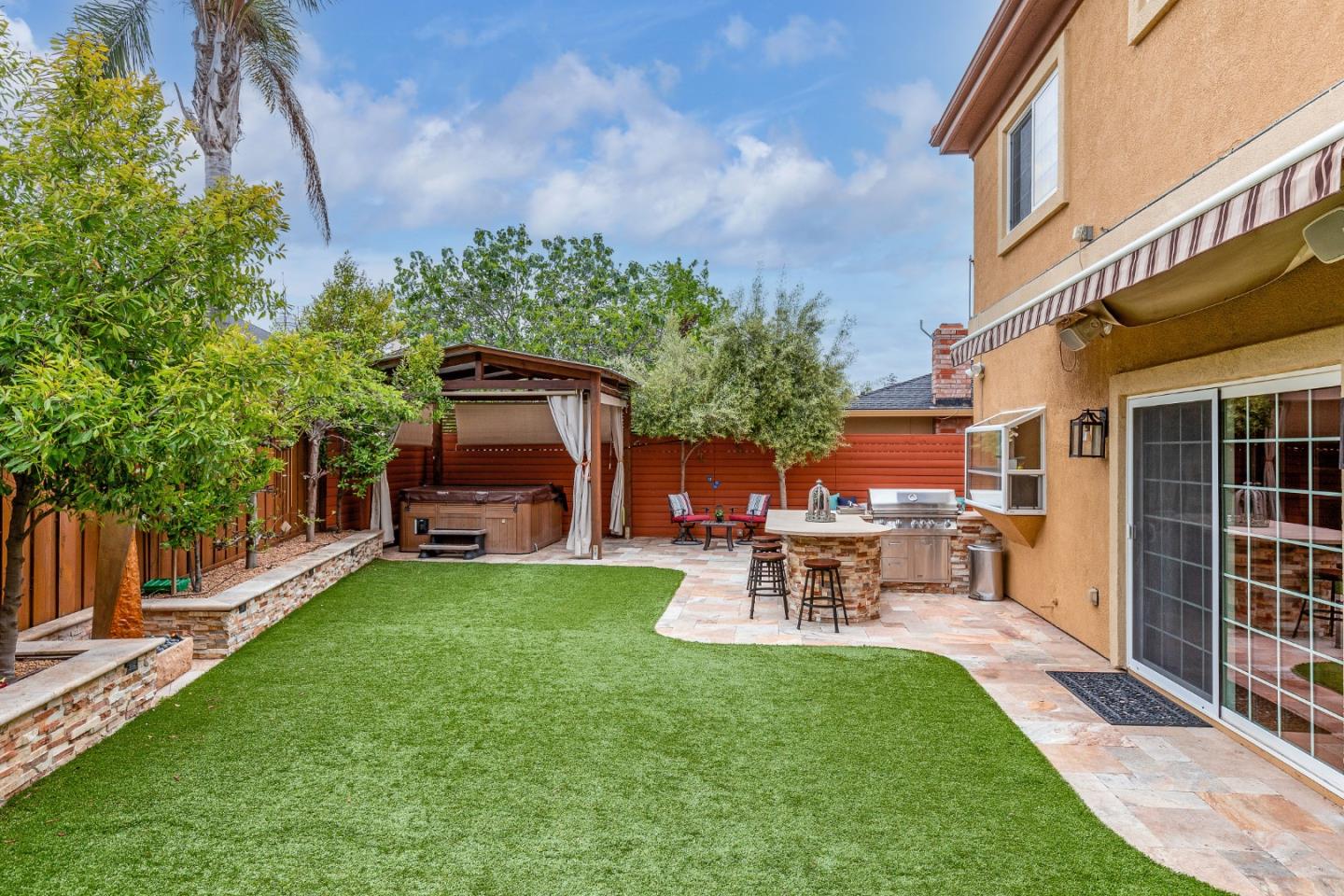 1642 Salisbury Drive
