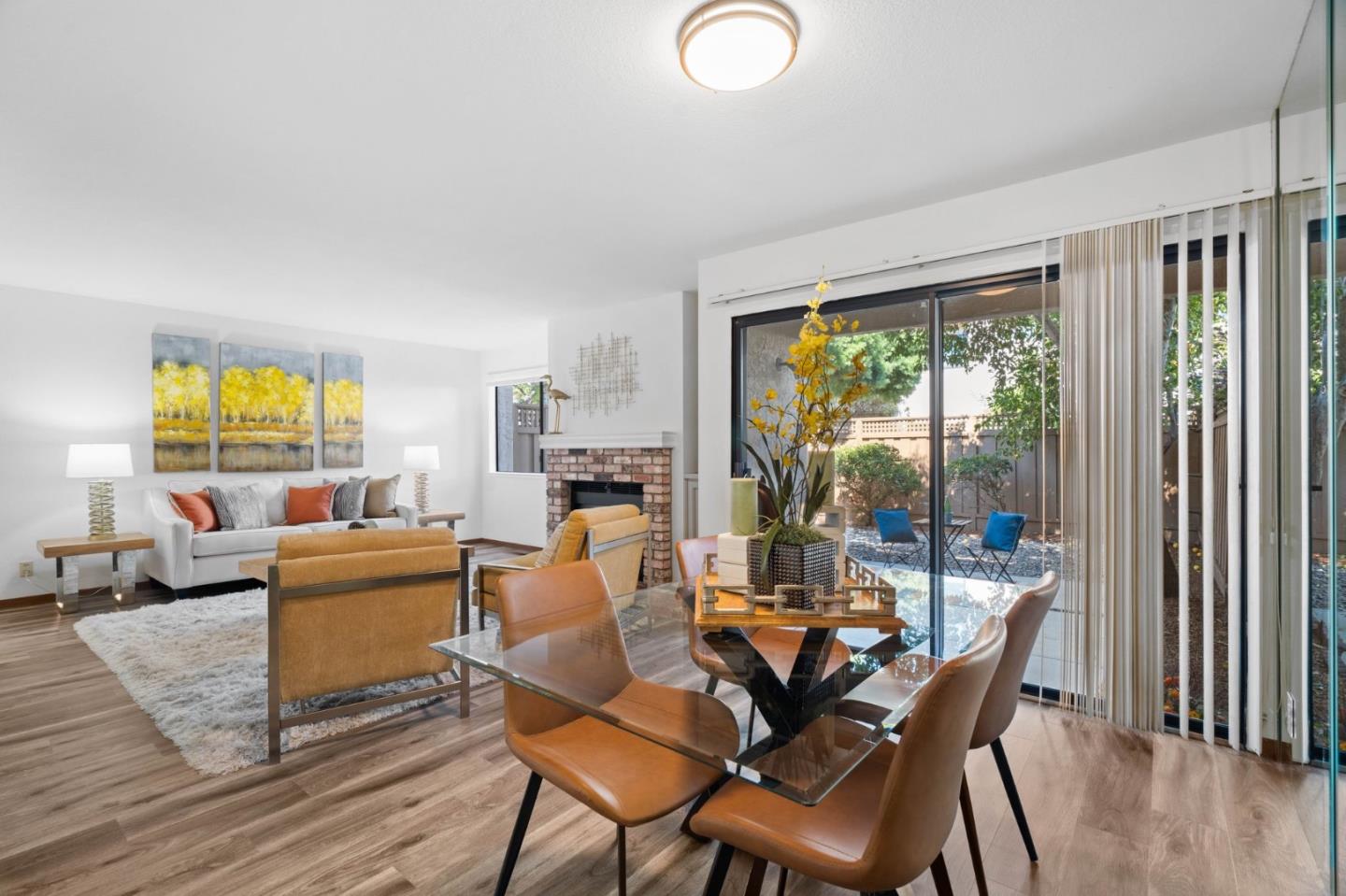 2031 Holly Branch CT