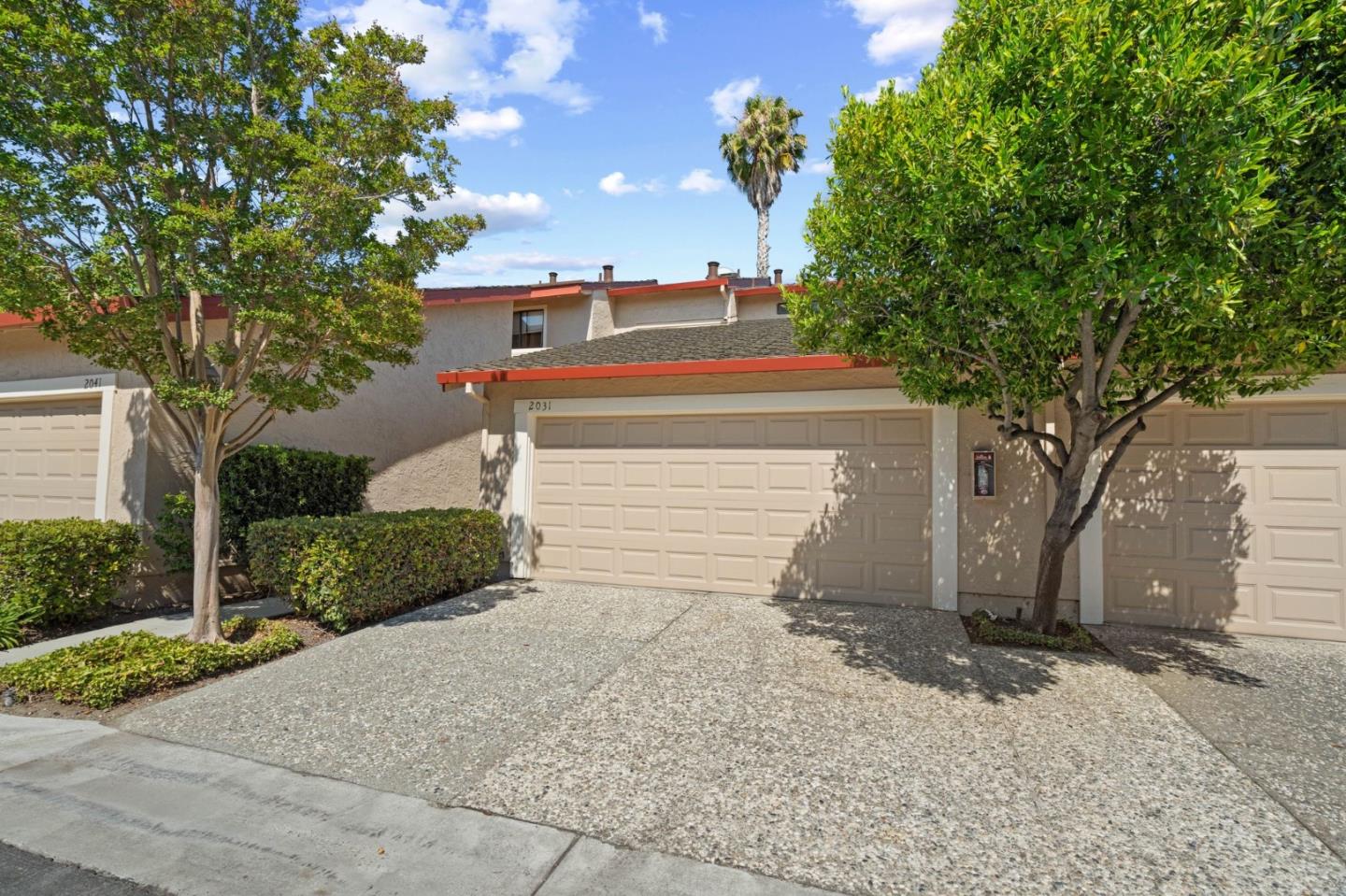 2031 Holly Branch CT