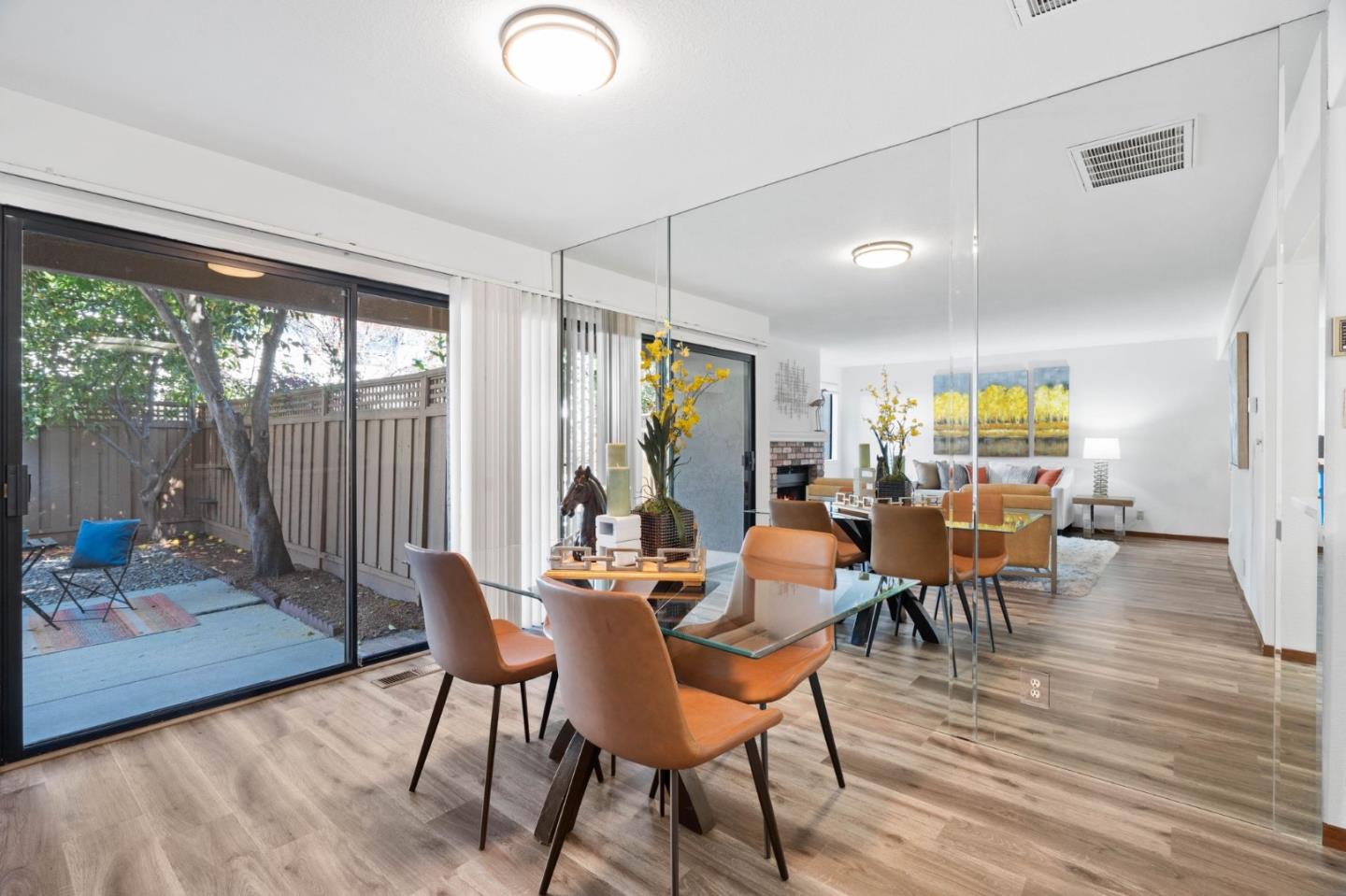 2031 Holly Branch CT