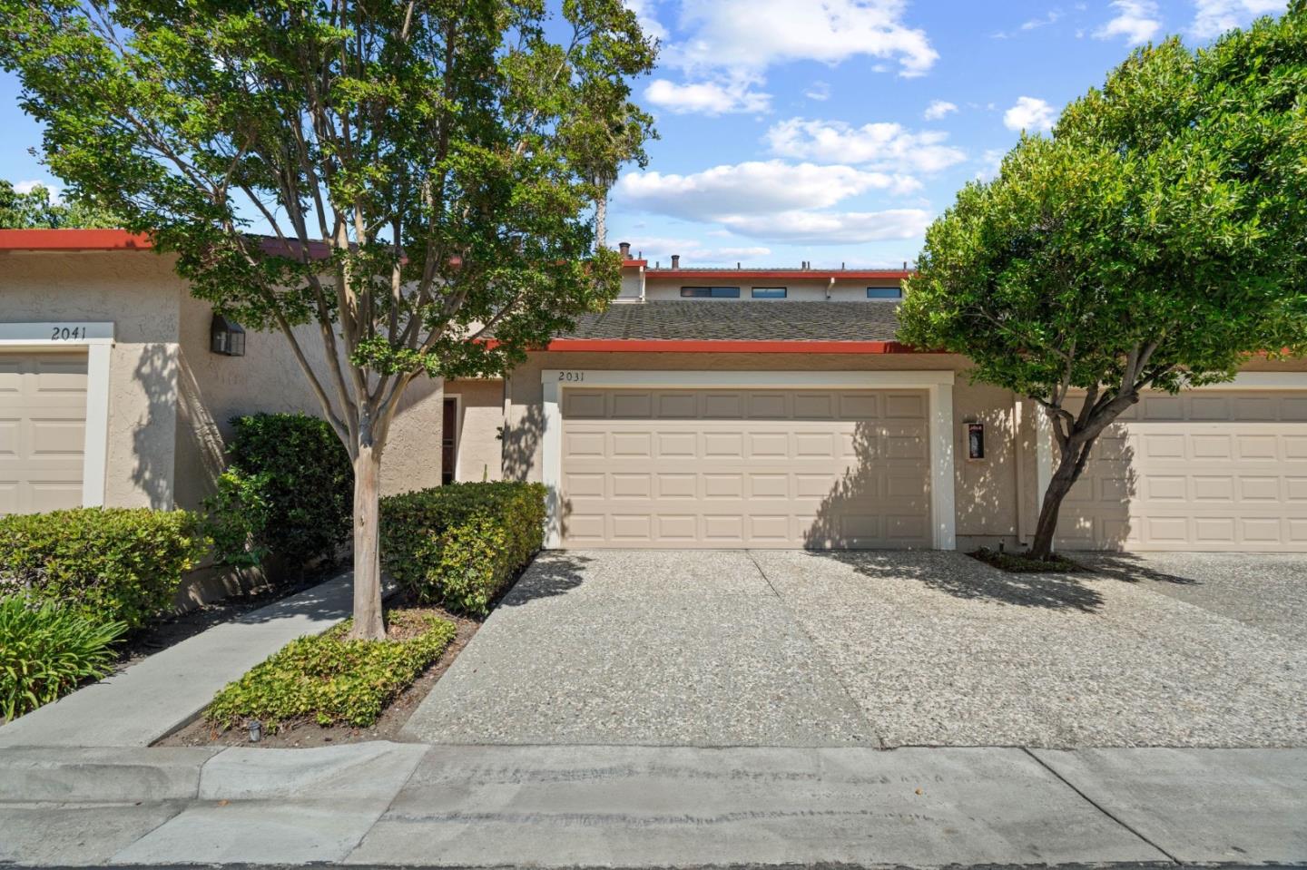 2031 Holly Branch CT
