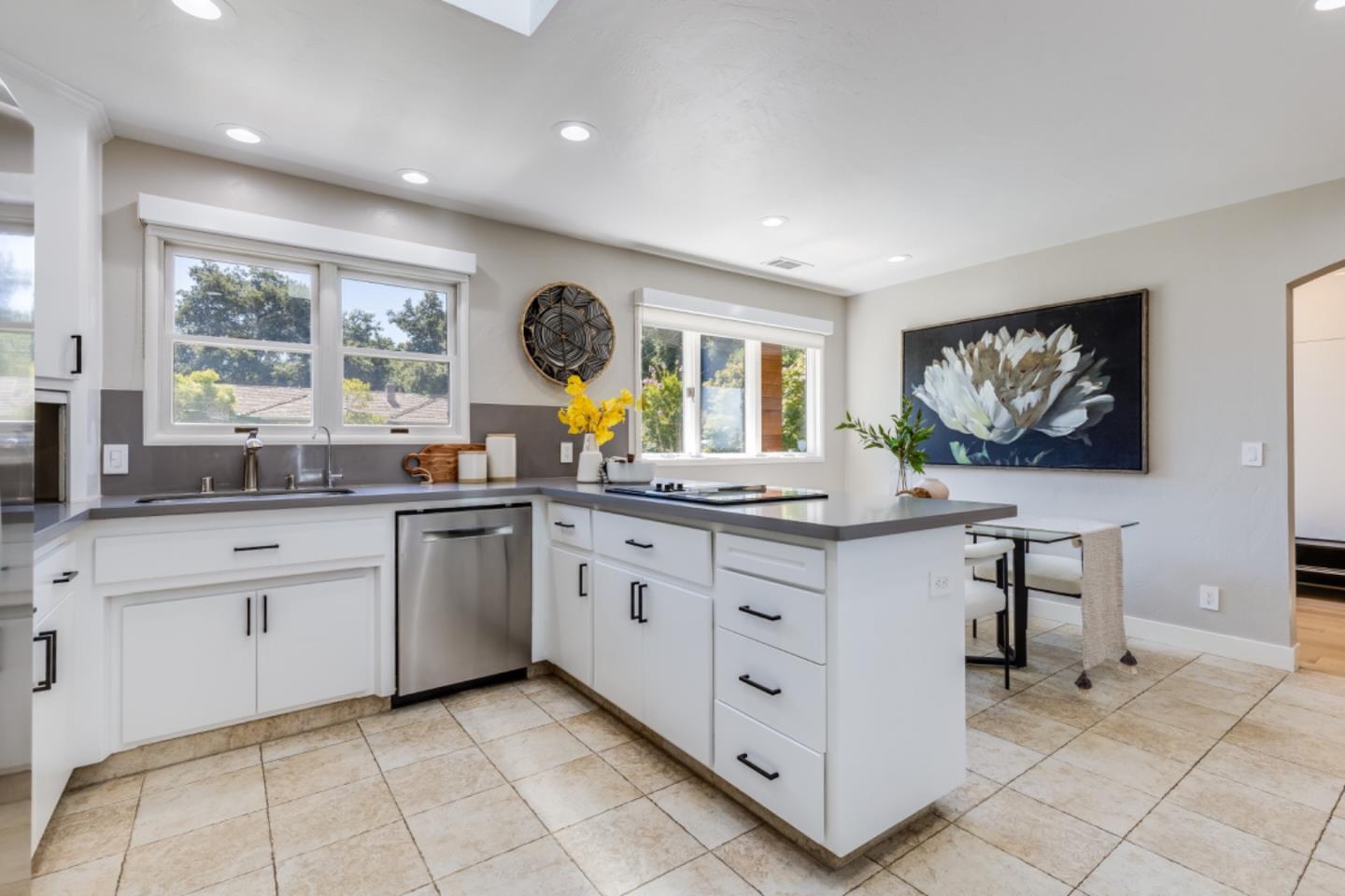 646 Panchita Way